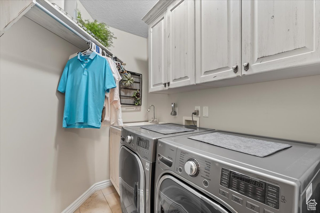1677 E WYLIE LN Draper, UT 84020