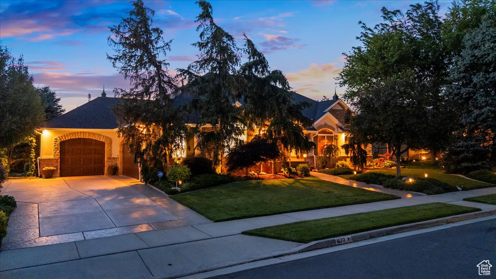 1677 E WYLIE LN Draper, UT 84020