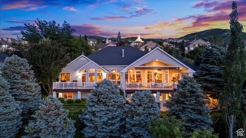 1677 E WYLIE LN Draper, UT 84020