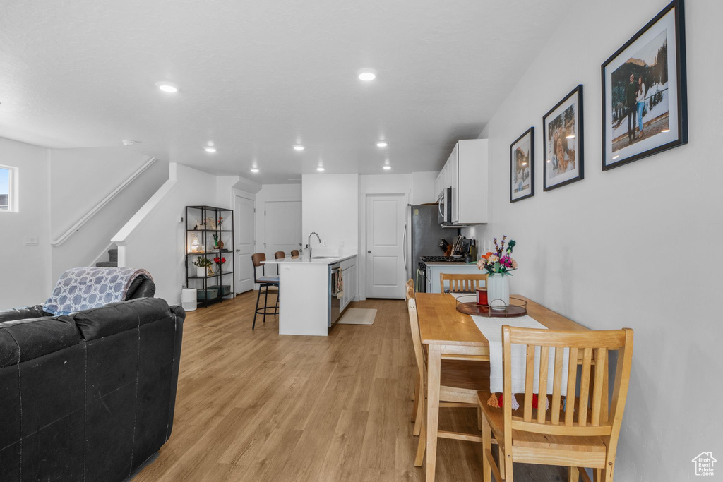 943 E DRIFTER LN Saratoga Springs, UT 84045