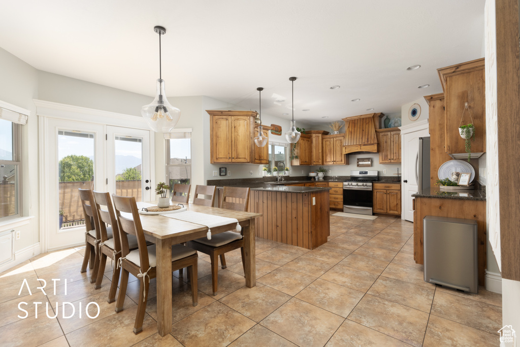 2244 S HUNTER DR Saratoga Springs, UT 84045