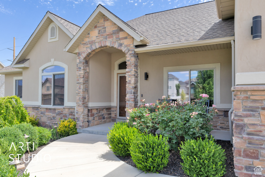 2244 S HUNTER DR Saratoga Springs, UT 84045
