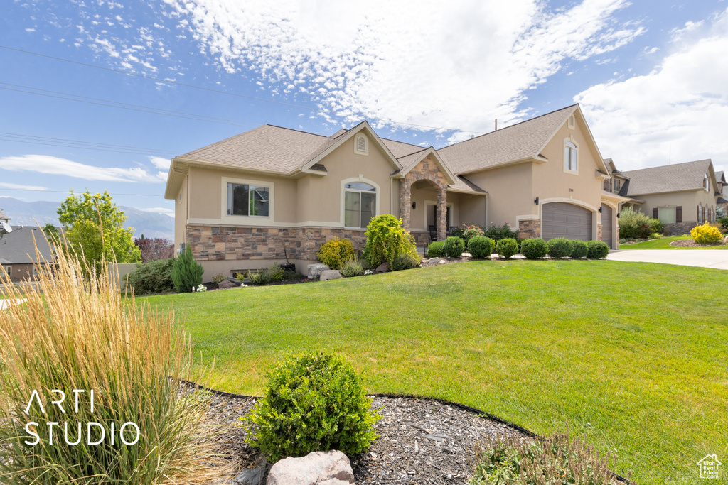 2244 S HUNTER DR Saratoga Springs, UT 84045