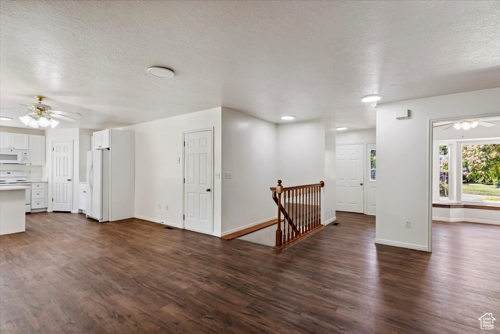 243 E 425 S Kaysville, UT 84037