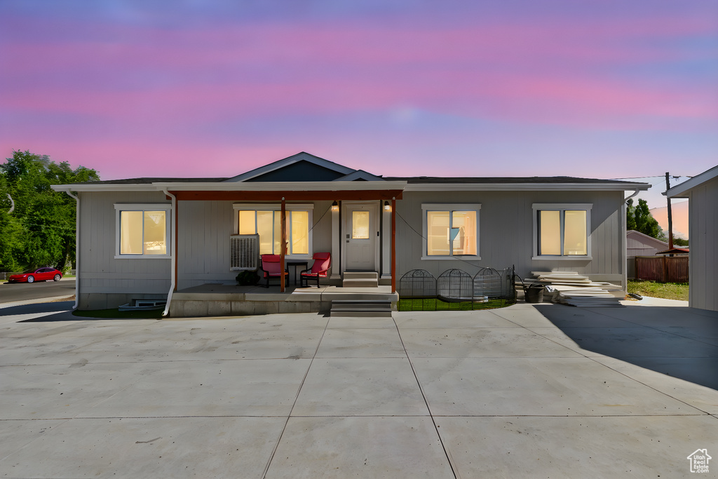 516 N BROADWAY AVE Tooele, UT 84074