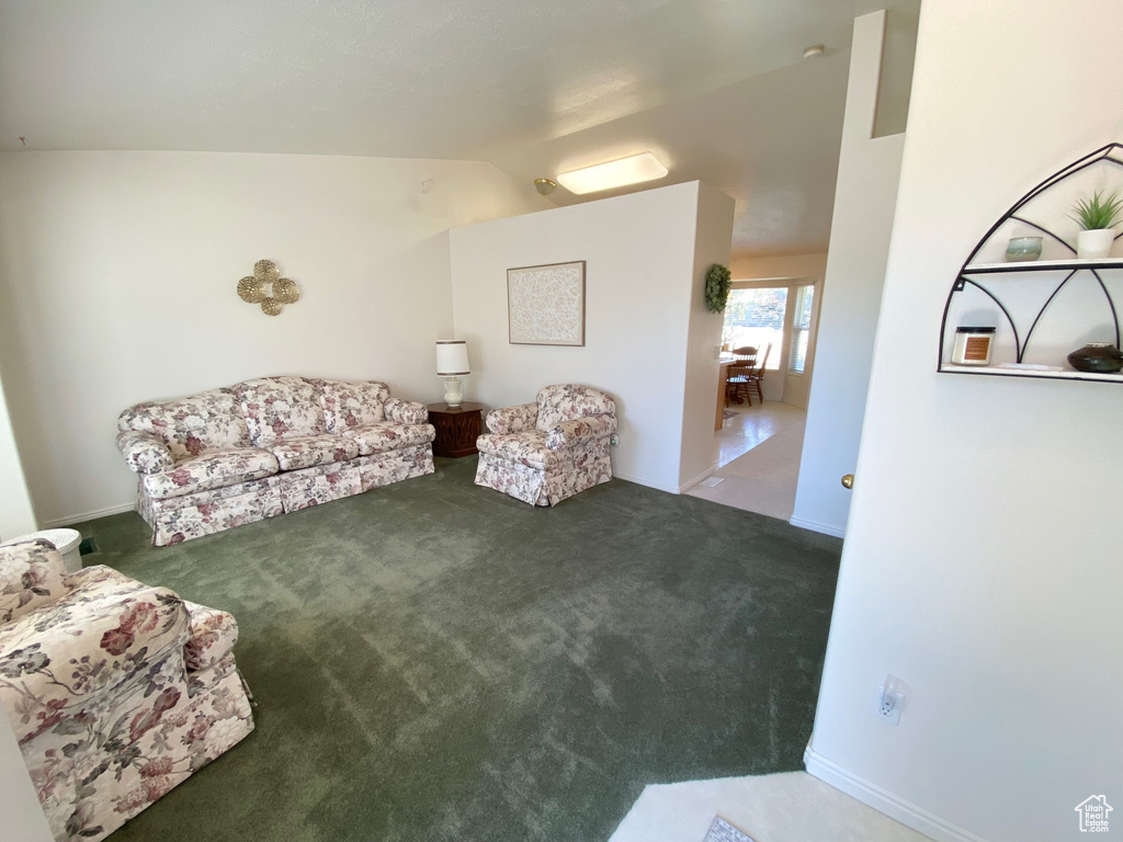 1804 W 1975 S Syracuse, UT 84075