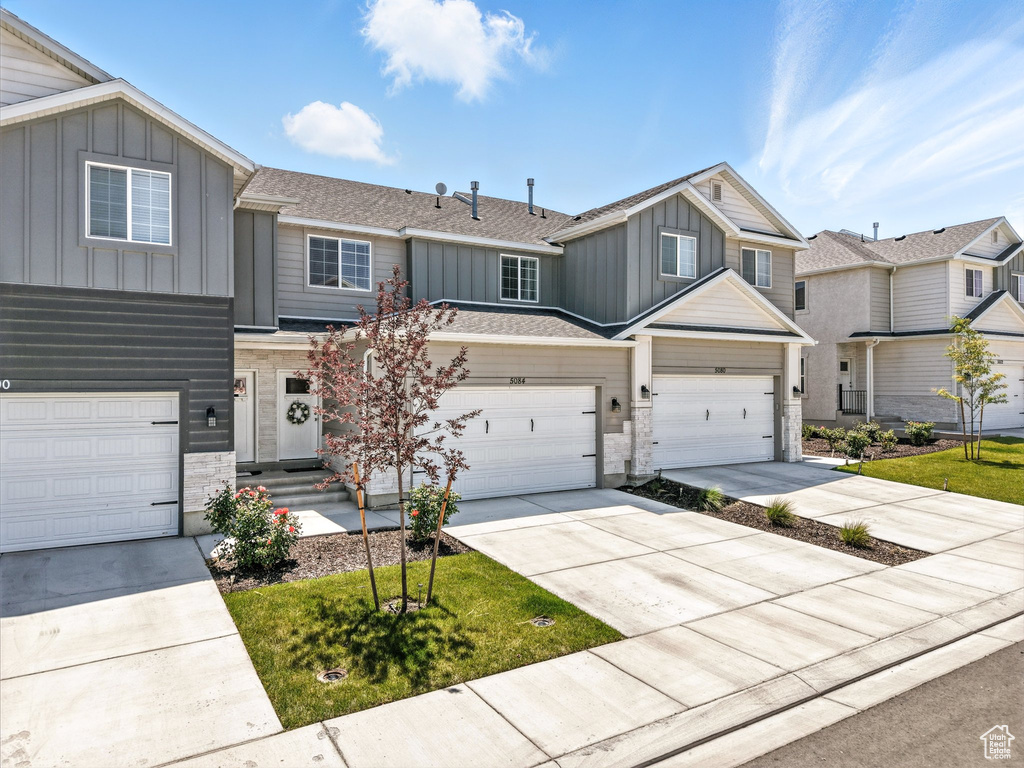5084 E LAKEFIELD DR Eagle Mountain, UT 84005