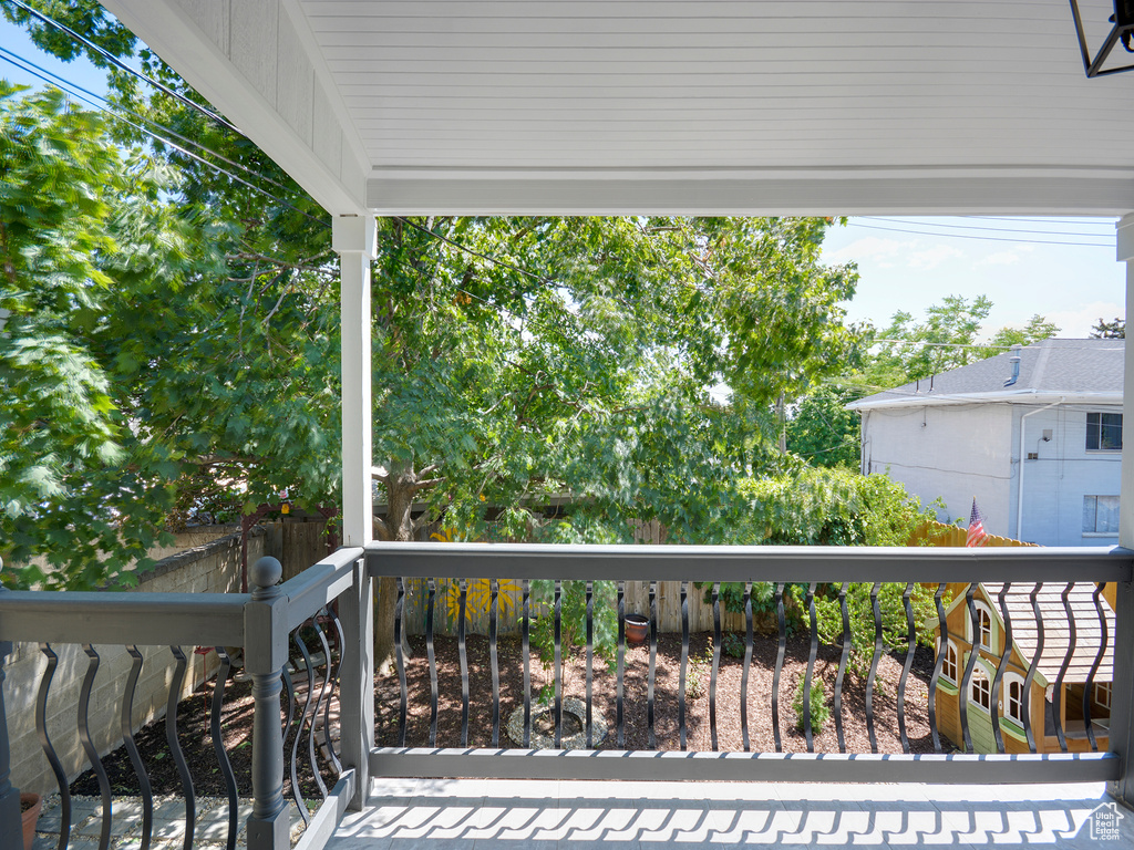 374 E 6TH AVE Salt Lake City, UT 84103