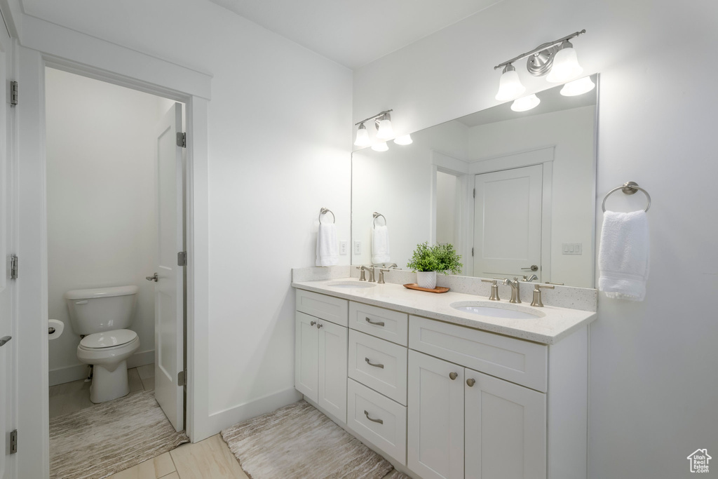 10465 S BEETDIGGER BLVD Sandy, UT 84070
