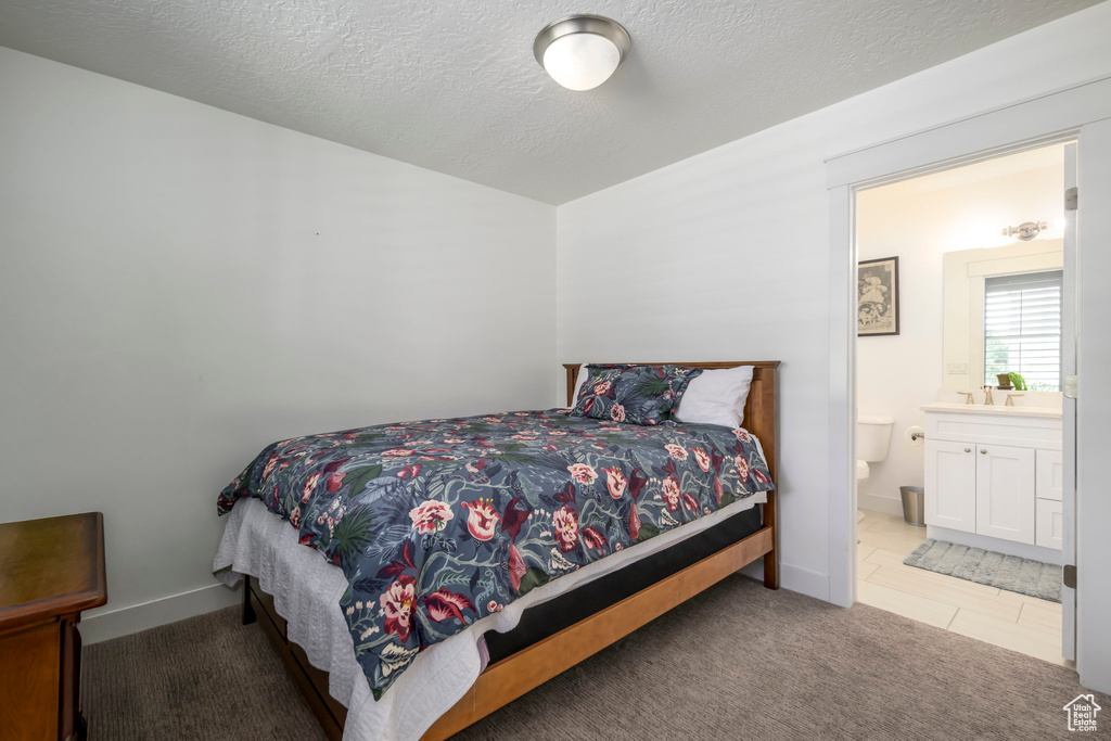 10465 S BEETDIGGER BLVD Sandy, UT 84070