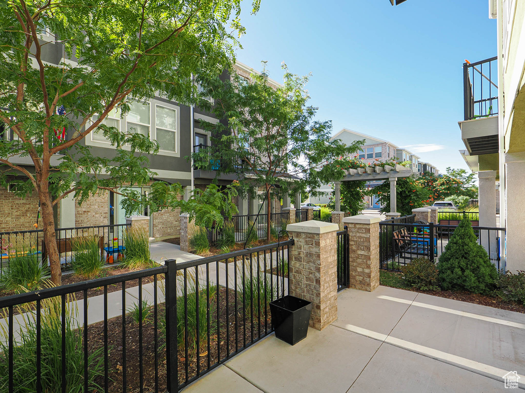 1792 W DALMENY WAY Riverton, UT 84065