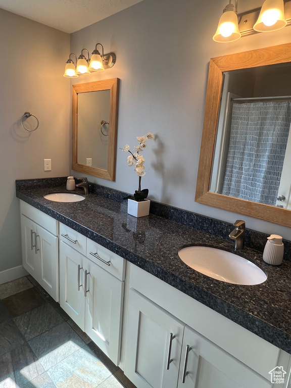 10337 S WAPATI MOON PL South Jordan, UT 84095
