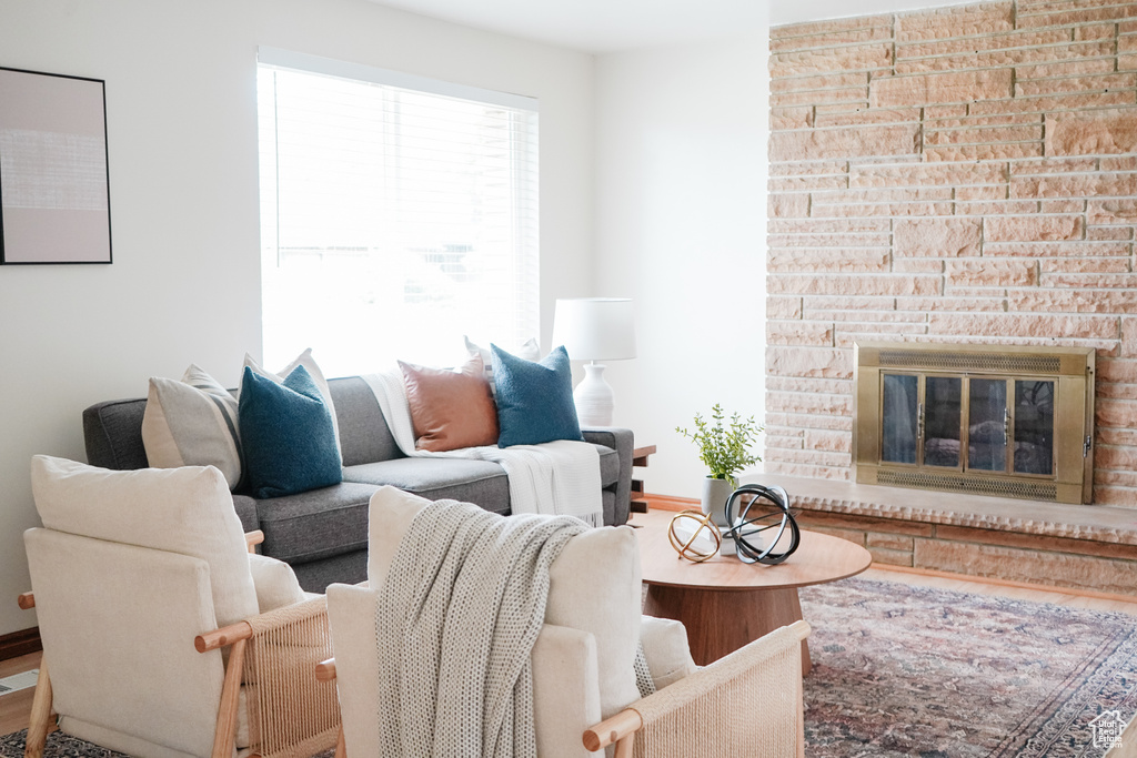 Photo 4 for MLS #2098040 at 1920 E 7130 South