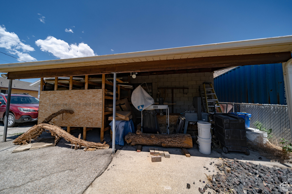 169 N MAIN ST Helper, UT 84526