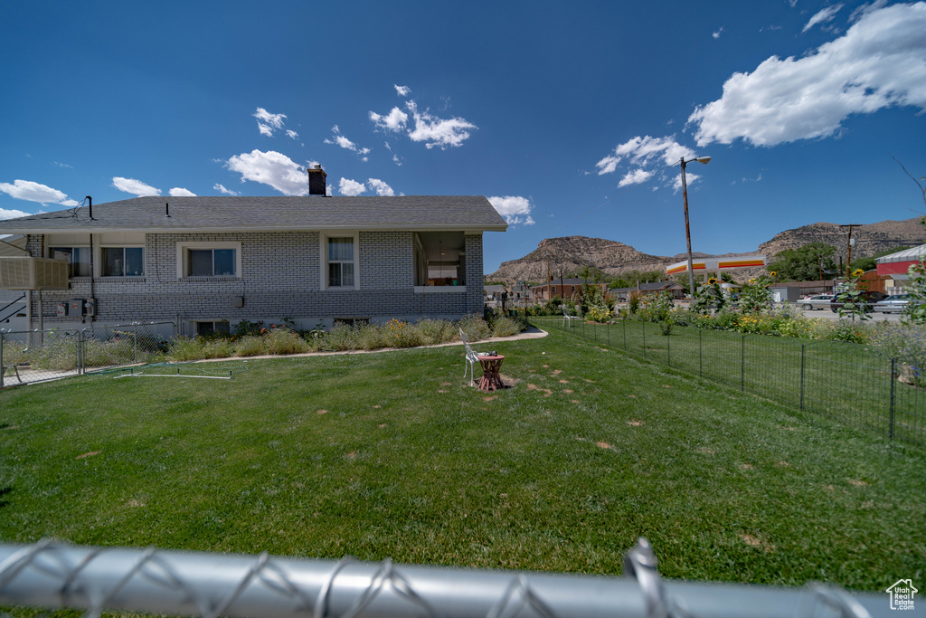 169 N MAIN ST Helper, UT 84526