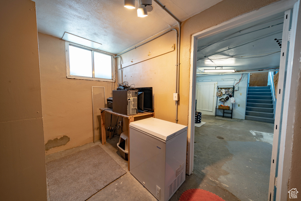 169 N MAIN ST Helper, UT 84526