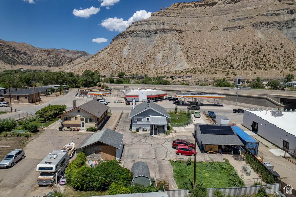 169 N MAIN ST Helper, UT 84526
