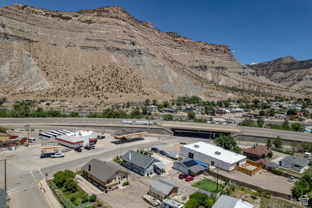 169 N MAIN ST Helper, UT 84526