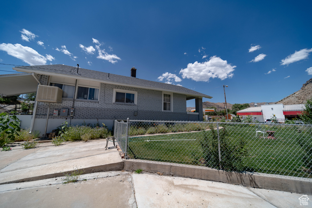 169 N MAIN ST Helper, UT 84526