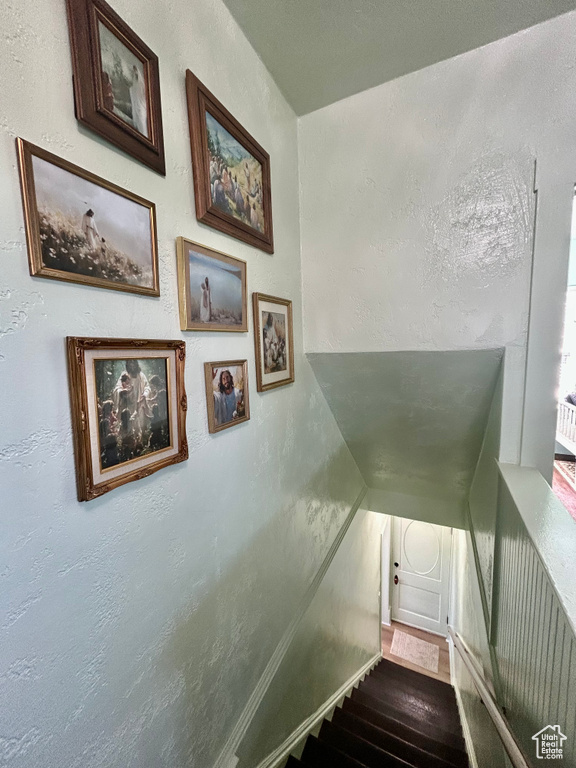 Photo 31 for MLS #2098044 at 266 W 200 South