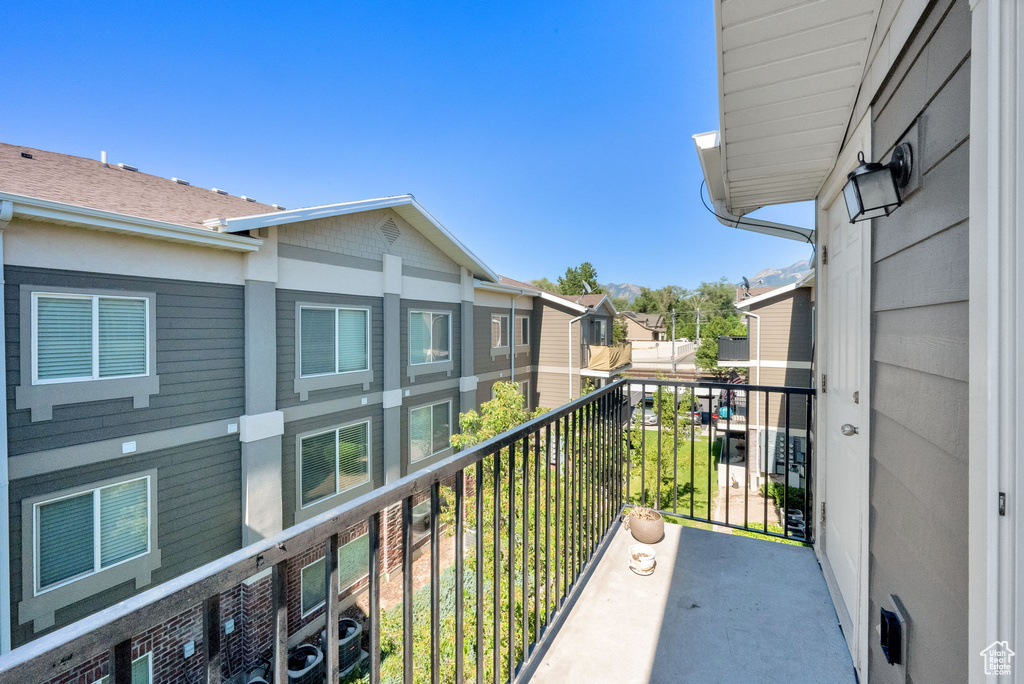 Balcony featuring a residential view