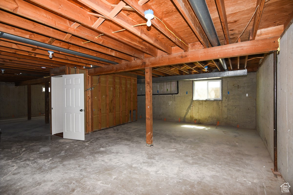 327 N 600 W Grantsville, UT 84029