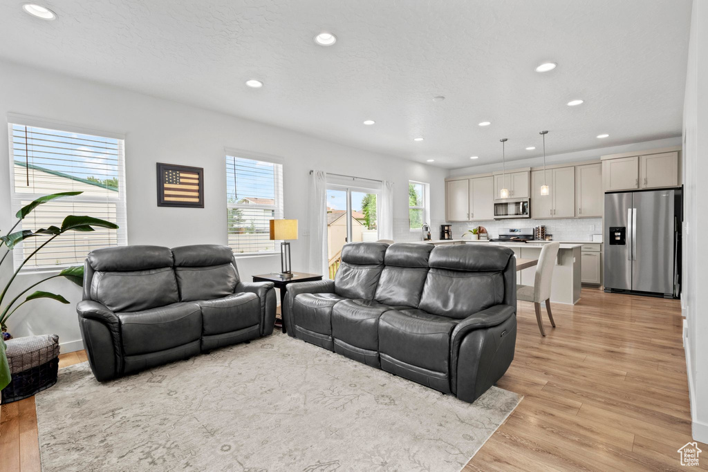 1162 W 1100 S Clearfield, UT 84015