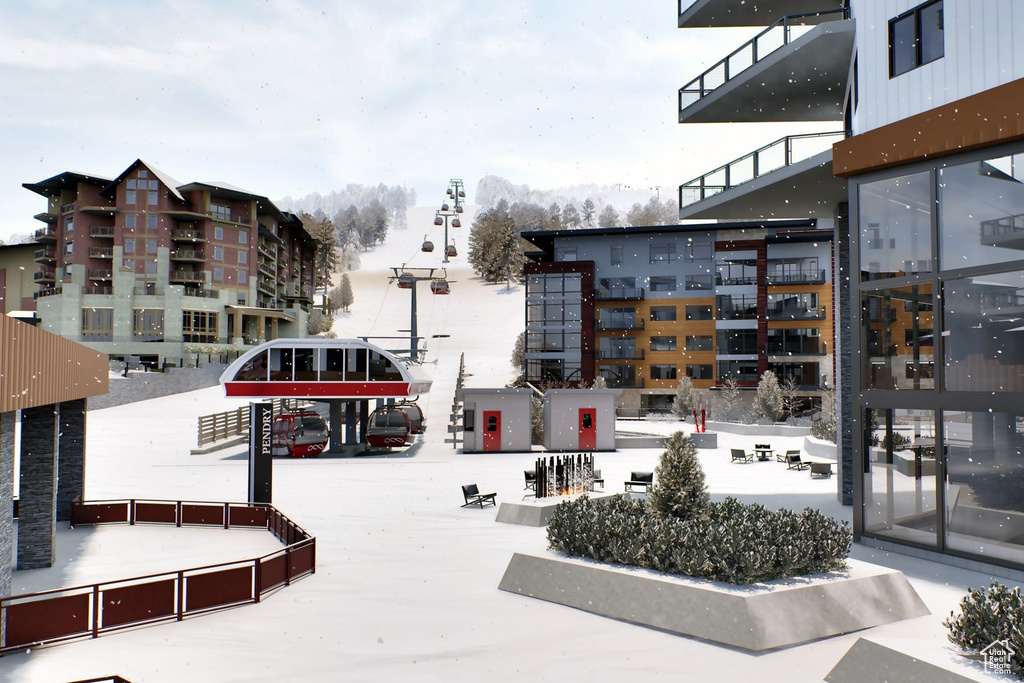 View of home's community