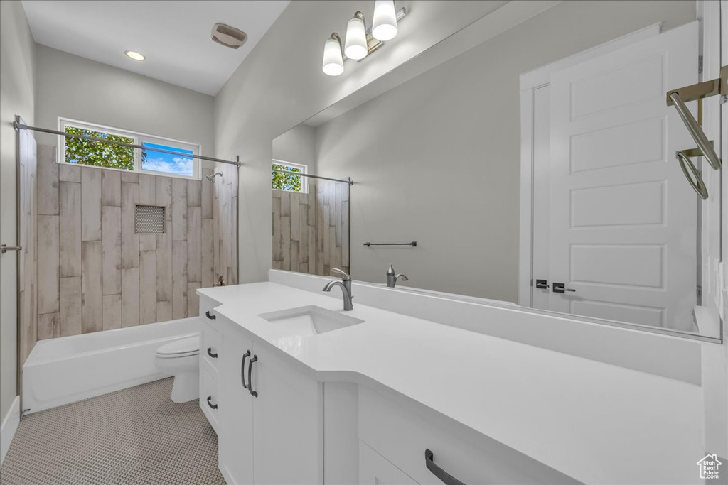 Photo 17 for MLS #2098069 at 2249 E Fieldstone Cir