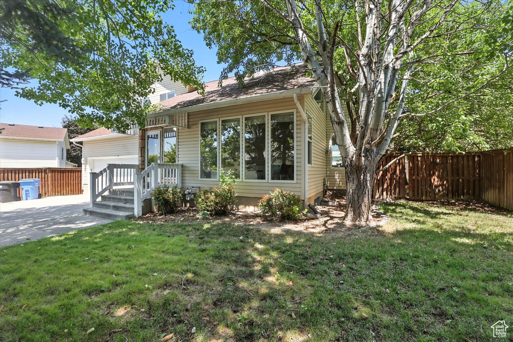 1298 EASTRIDGE CIR Logan, UT 84321