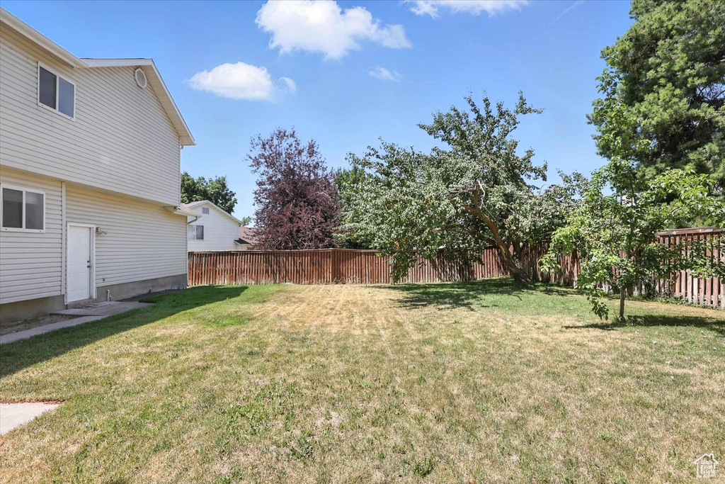 1298 EASTRIDGE CIR Logan, UT 84321
