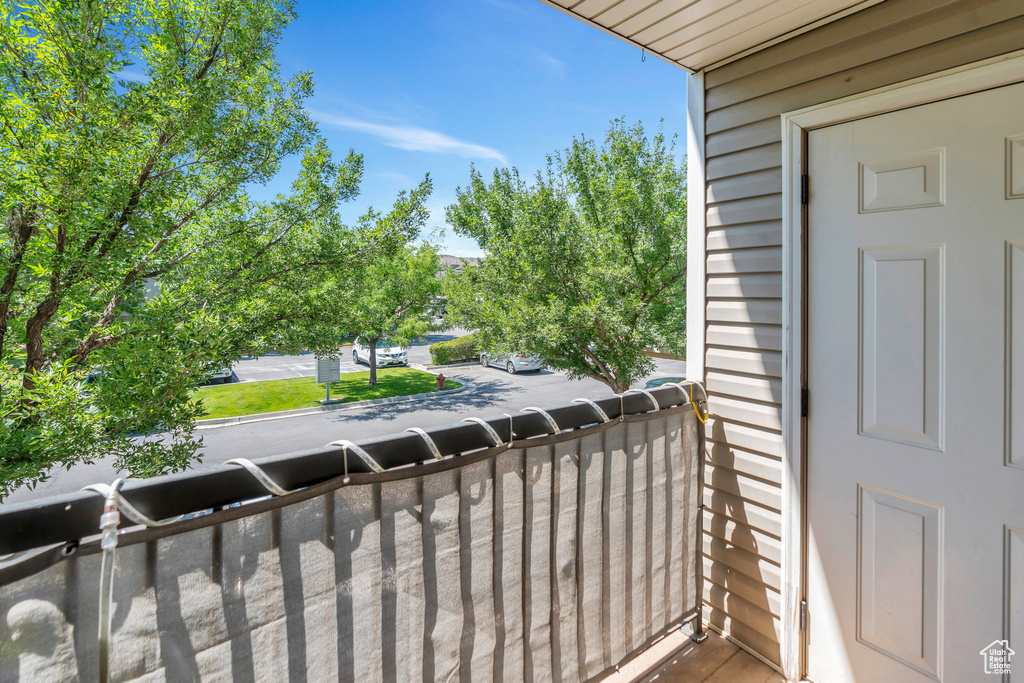8246 N CEDAR SPRINGS RD #8 Eagle Mountain, UT 84005