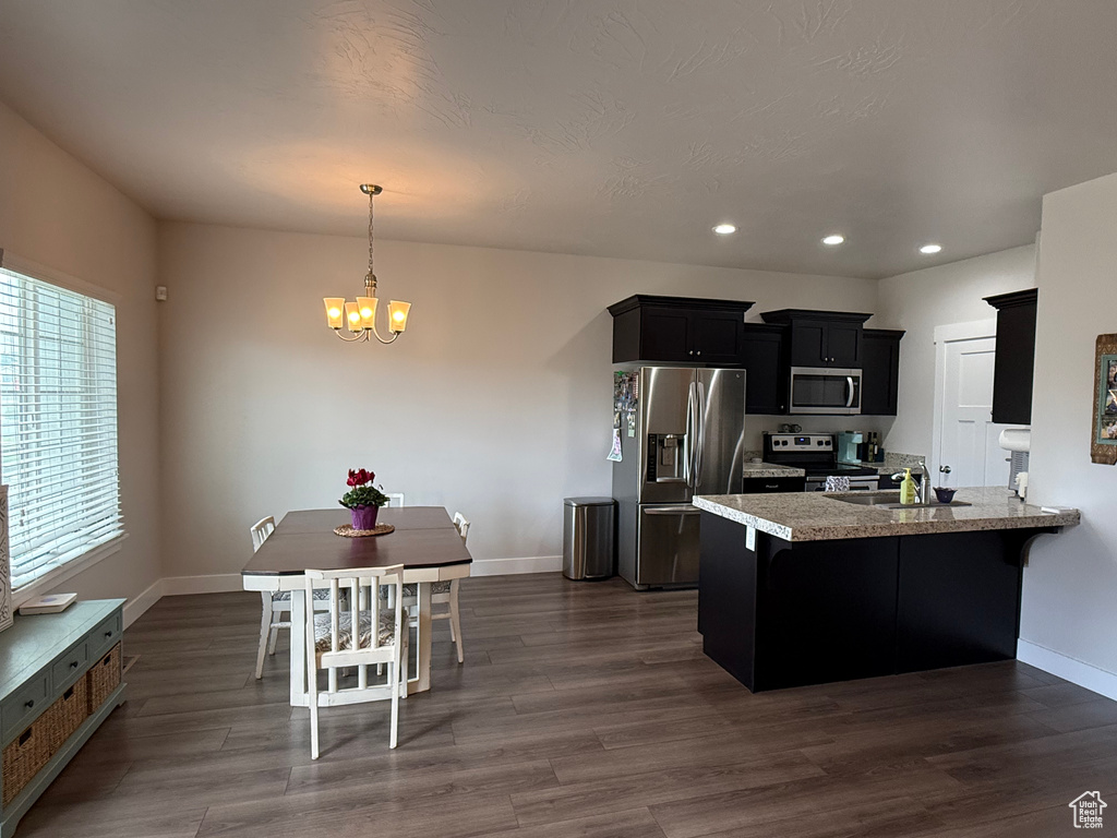 7579 N COTTAGE LN Eagle Mountain, UT 84005