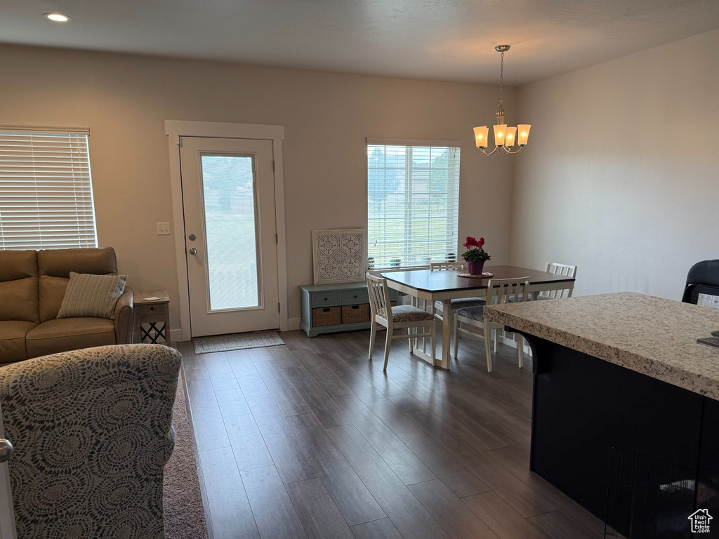7579 N COTTAGE LN Eagle Mountain, UT 84005