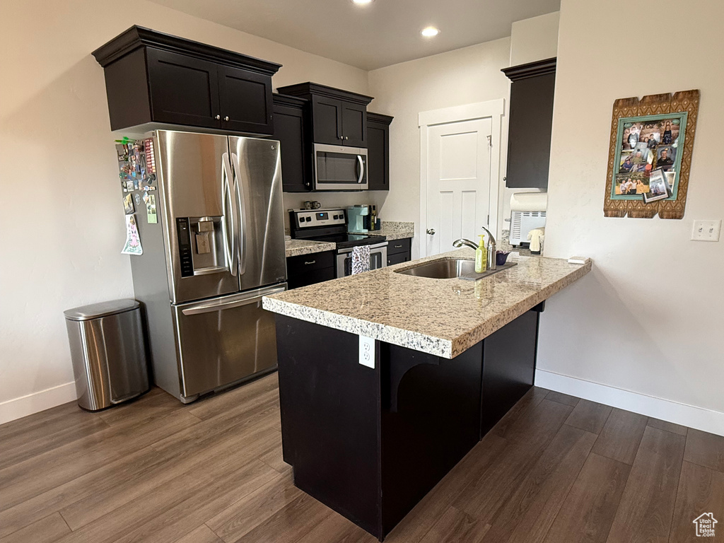7579 N COTTAGE LN Eagle Mountain, UT 84005