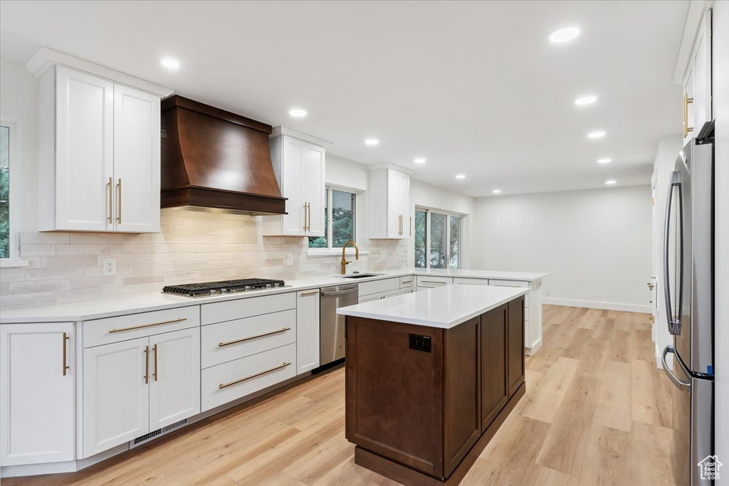 1518 S CANTERBURY DR Salt Lake City, UT 84108