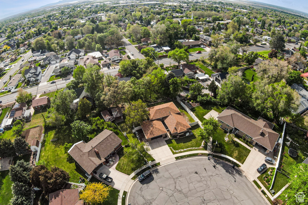 453 SHERIDAN CIR Centerville, UT 84014
