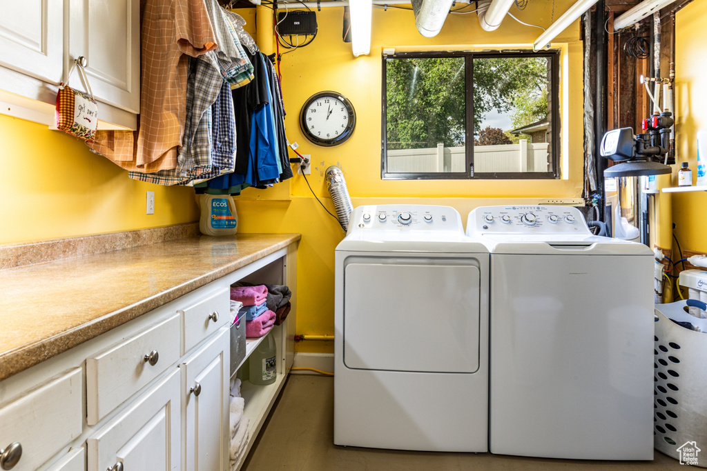 453 SHERIDAN CIR Centerville, UT 84014