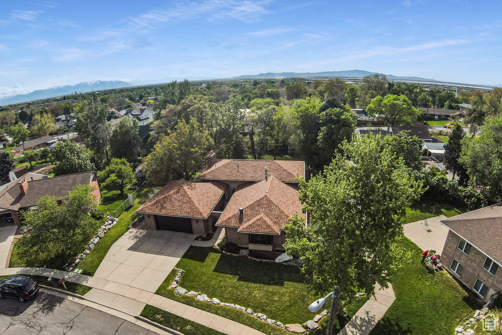 453 SHERIDAN CIR Centerville, UT 84014