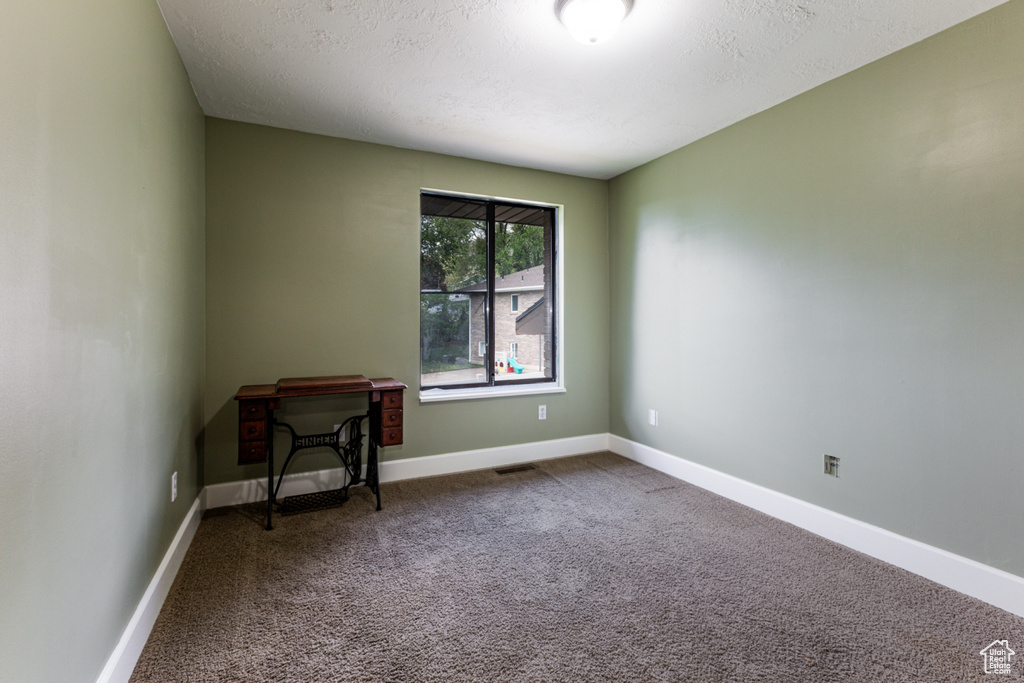 453 SHERIDAN CIR Centerville, UT 84014