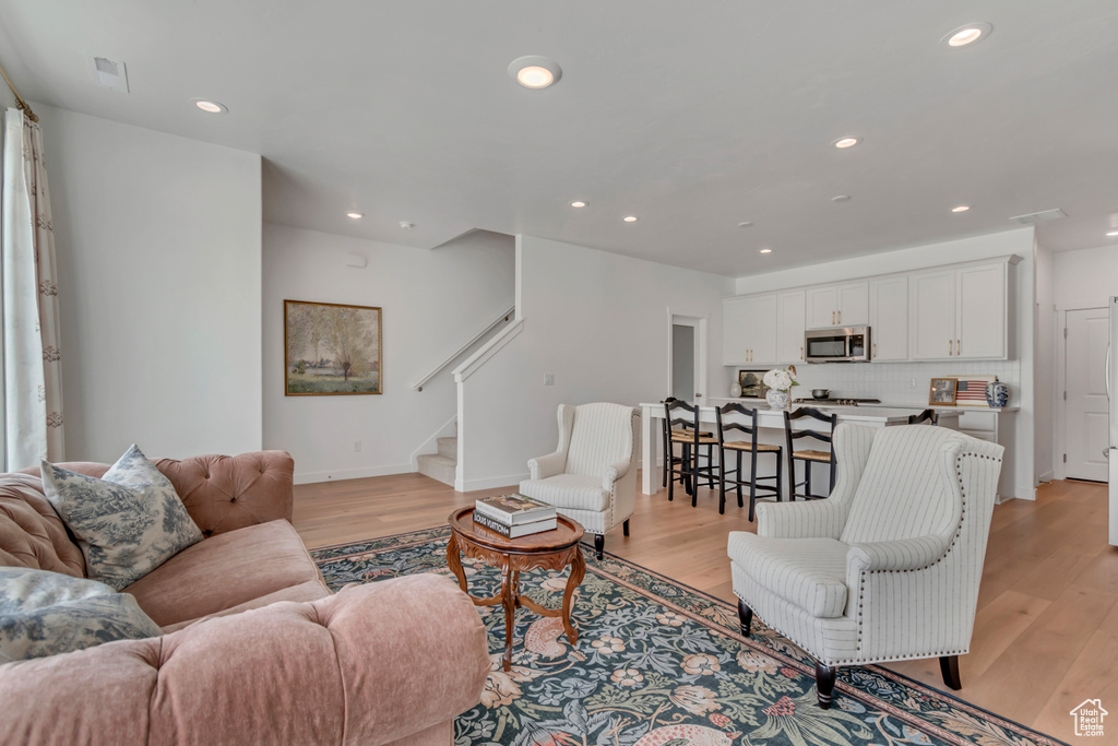 169 E VOLUNTEER DR Spanish Fork, UT 84660