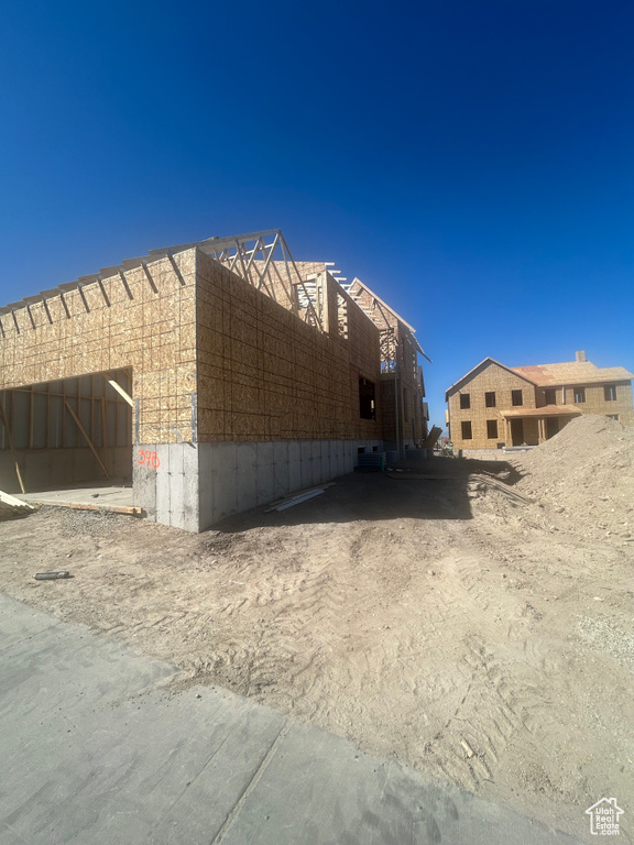 View of side of home