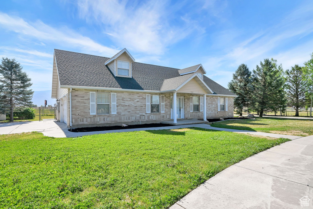 3112 N PELICAN DR Farr West, UT 84404