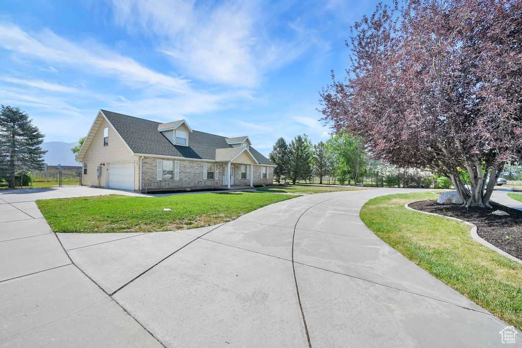3112 N PELICAN DR Farr West, UT 84404