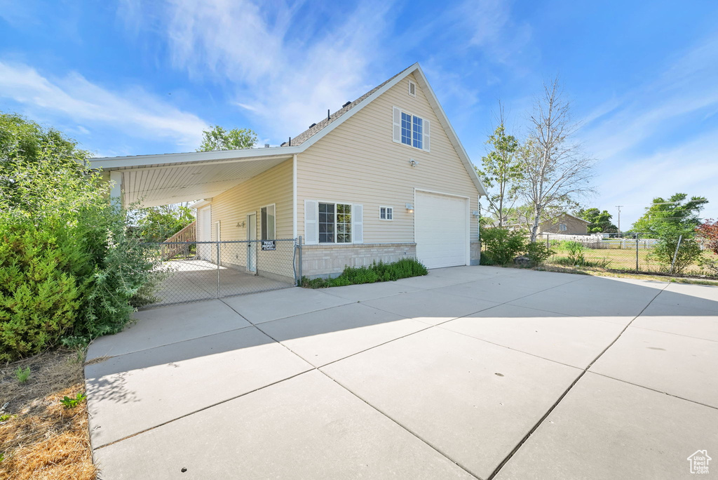3112 N PELICAN DR Farr West, UT 84404