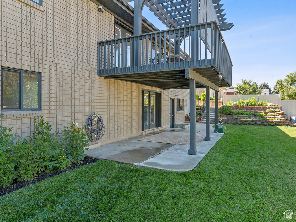 View of patio / terrace featuring a deck