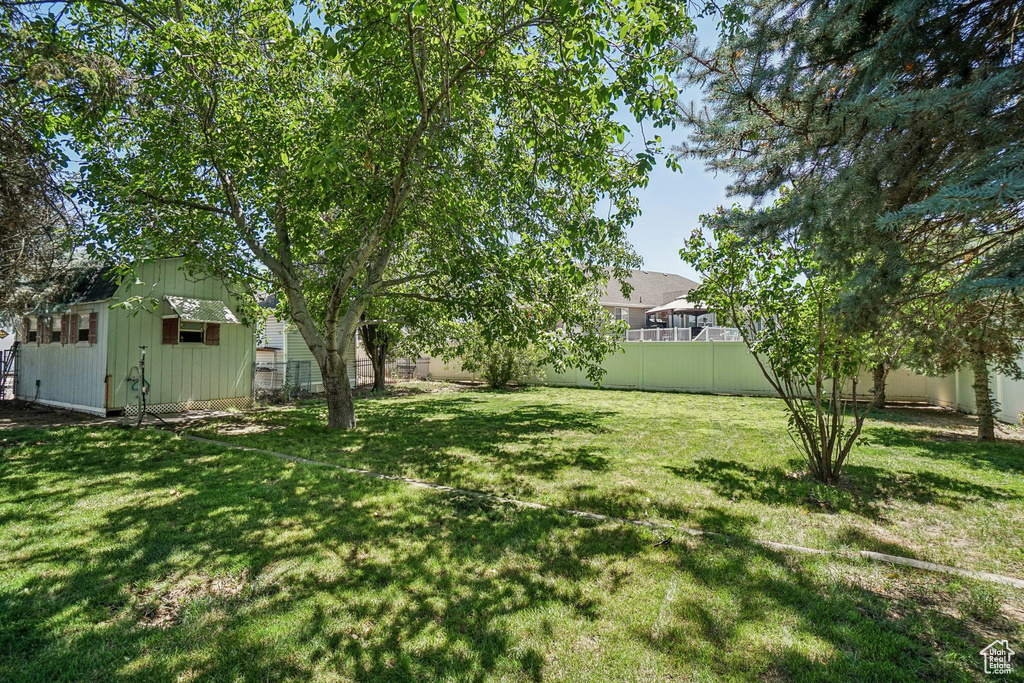 1089 W 2700 S Syracuse, UT 84075