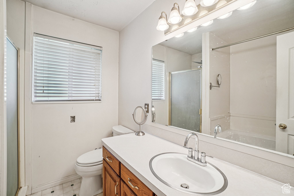 1089 W 2700 S Syracuse, UT 84075