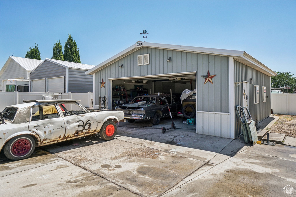 1089 W 2700 S Syracuse, UT 84075