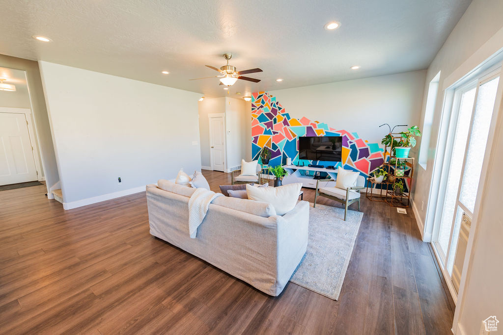 7390 N PAWNEE RD Eagle Mountain, UT 84005
